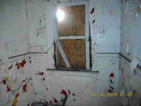 13304 Lauder (16)_m.jpg